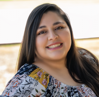325×318-headshot-Yesenia-2025 325x318-headshot-Yesenia-2025